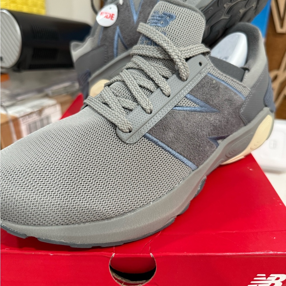 New Balance Men's Gray and Blue Sneakers